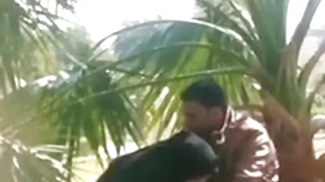 Adolescente alemana amateur es penetrada por el culo y un hentai incestos xxx bocado de semen