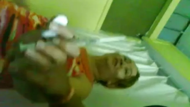 BBC en el gloryhole madre hijo incesto xxx